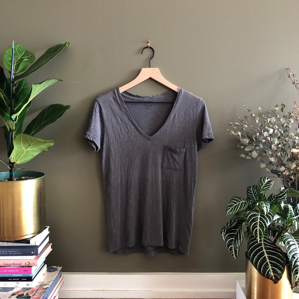 Madewell Dark Taupe/Grey Cotton V-Neck Pocket Tee